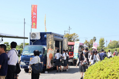 s08キッチンカー