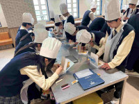 白Image (4)